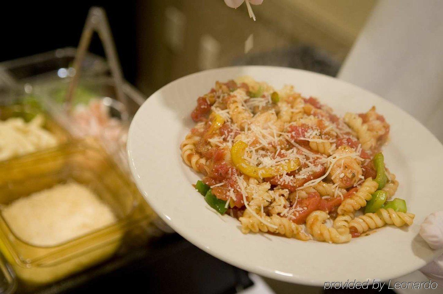 Hilton Garden Inn Pensacola Airport/Medical Center Restaurant photo